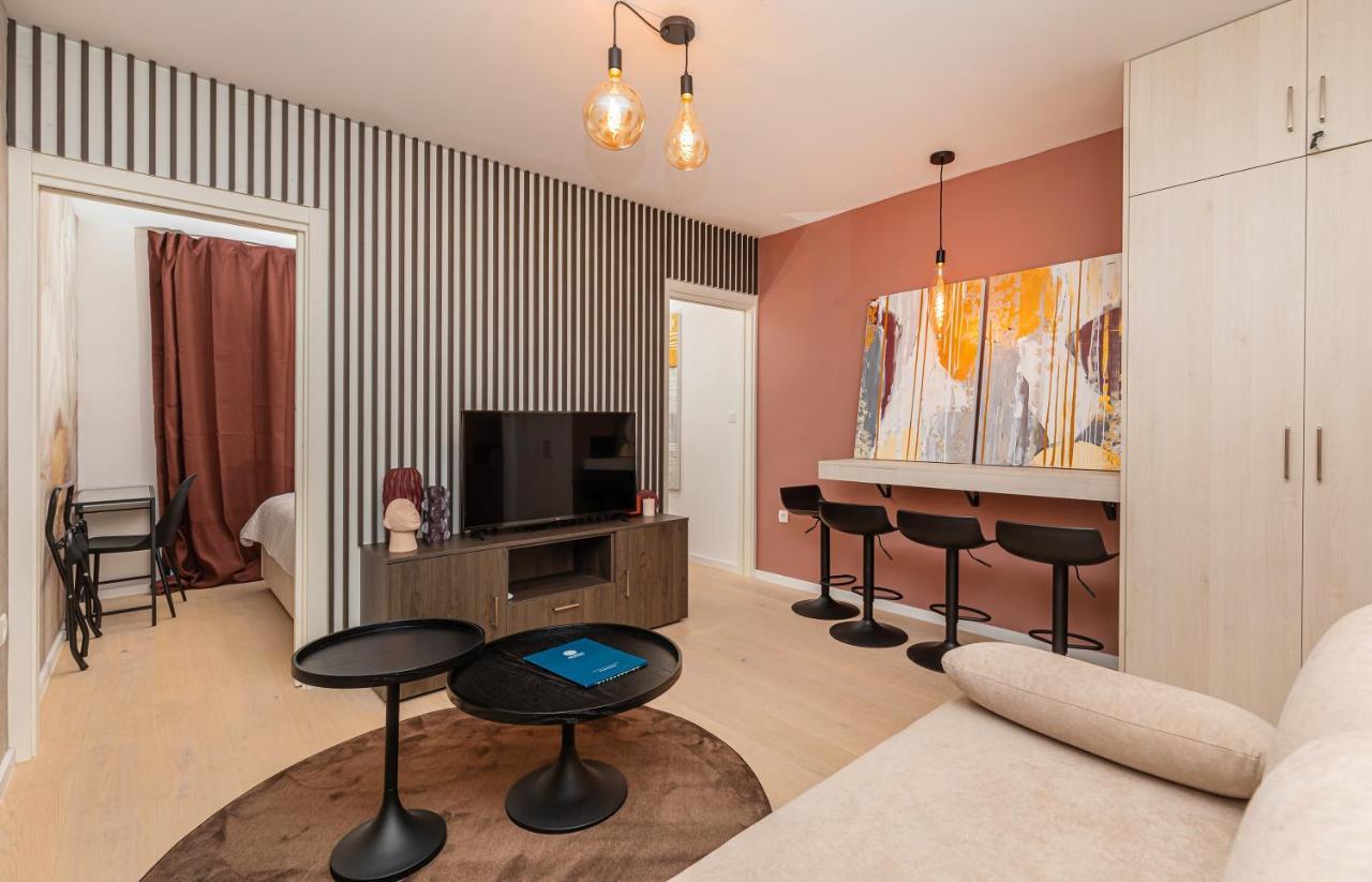 Sunny Lol Port In The Centre Appartement *